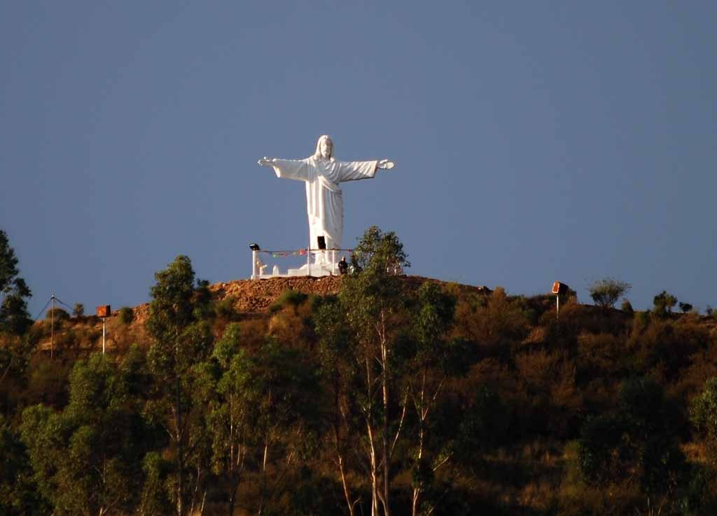 Cristo Blanco - Lugares turísticos para visitar en Cusco